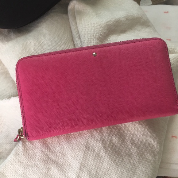 kate spade Handbags - 🎀Kate spade wallet
